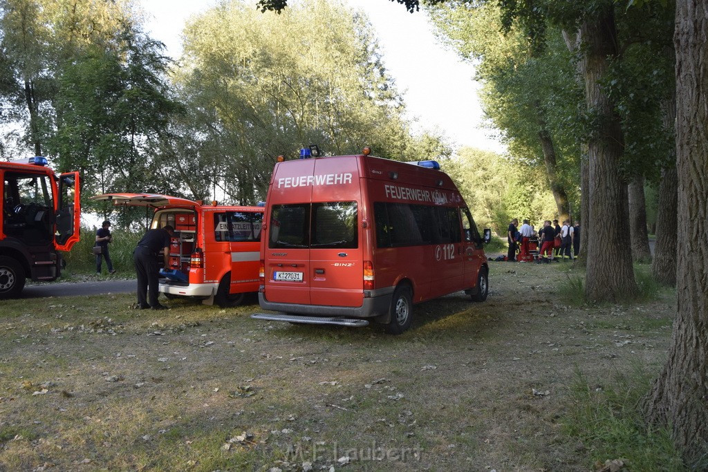 PRhein Koeln Rodenkirchen Uferstr P220.JPG - Miklos Laubert